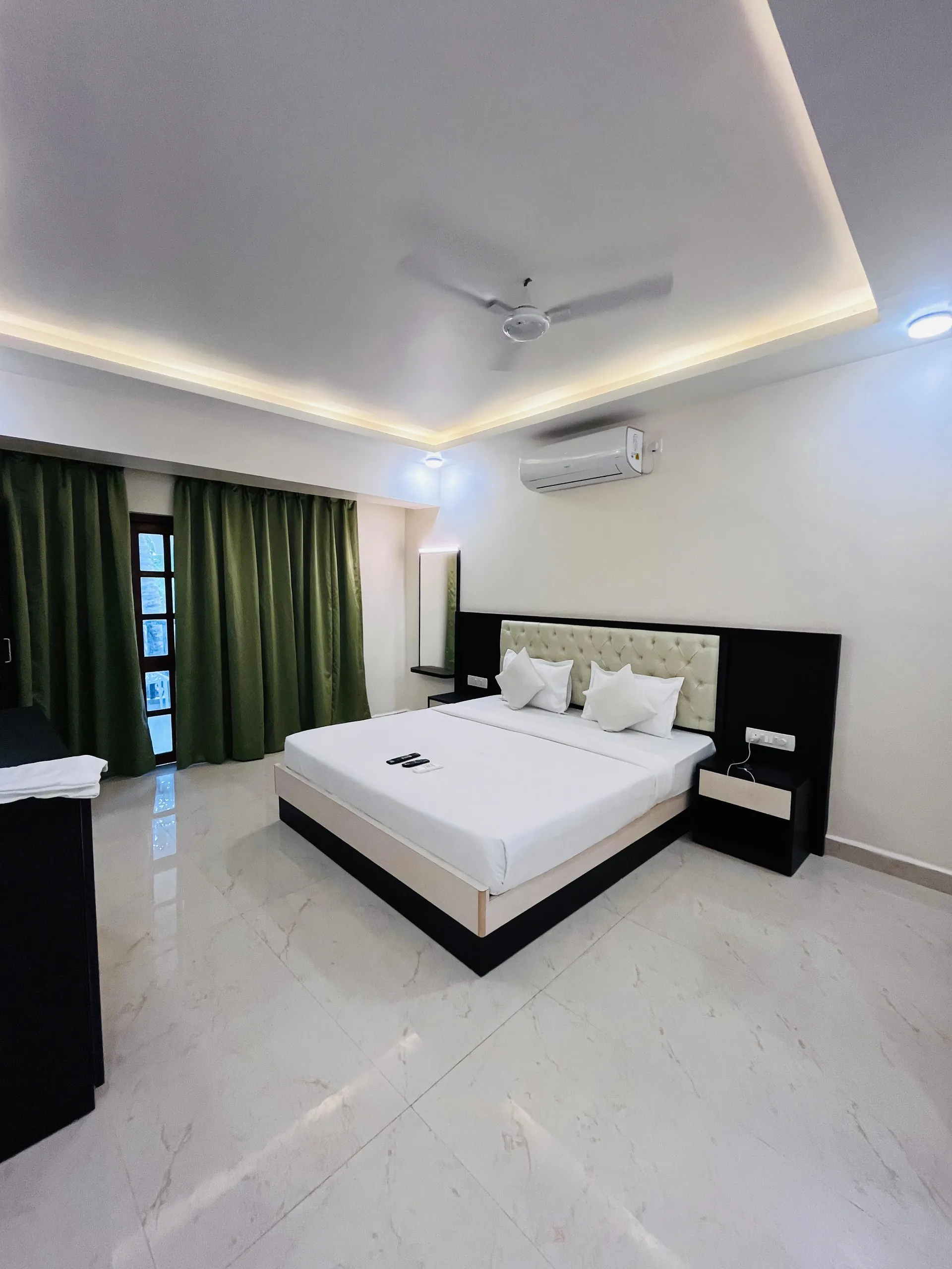 Villa Fatima Beach resort Room