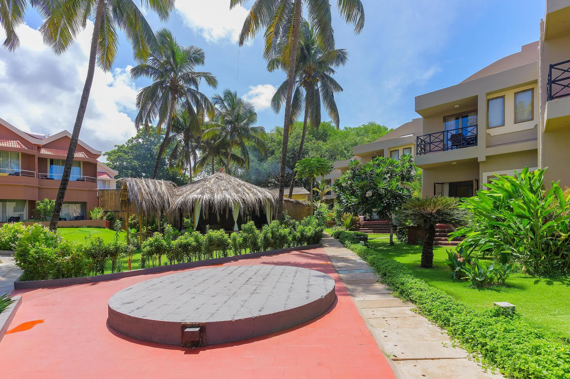 Whispering Palms Beach Resort Garden