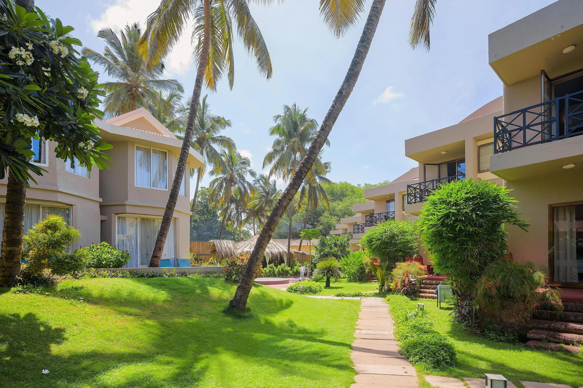 Whispering Palms Beach Resort Garden