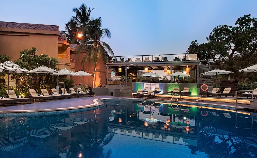Whispering Palms Beach Resort Outdoors
