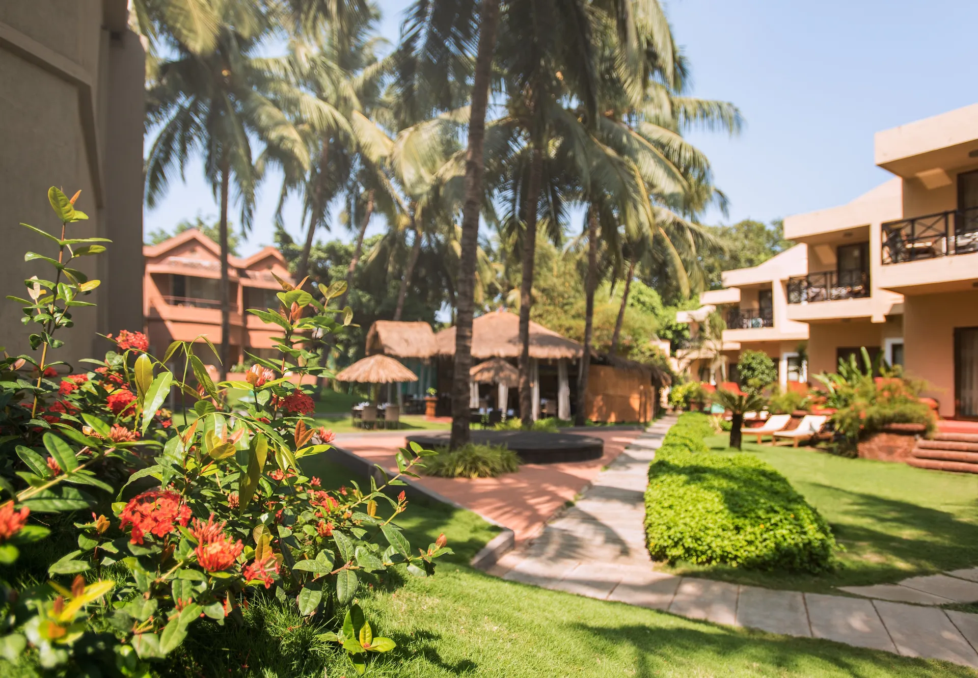 Whispering Palms Beach Resort Outdoors