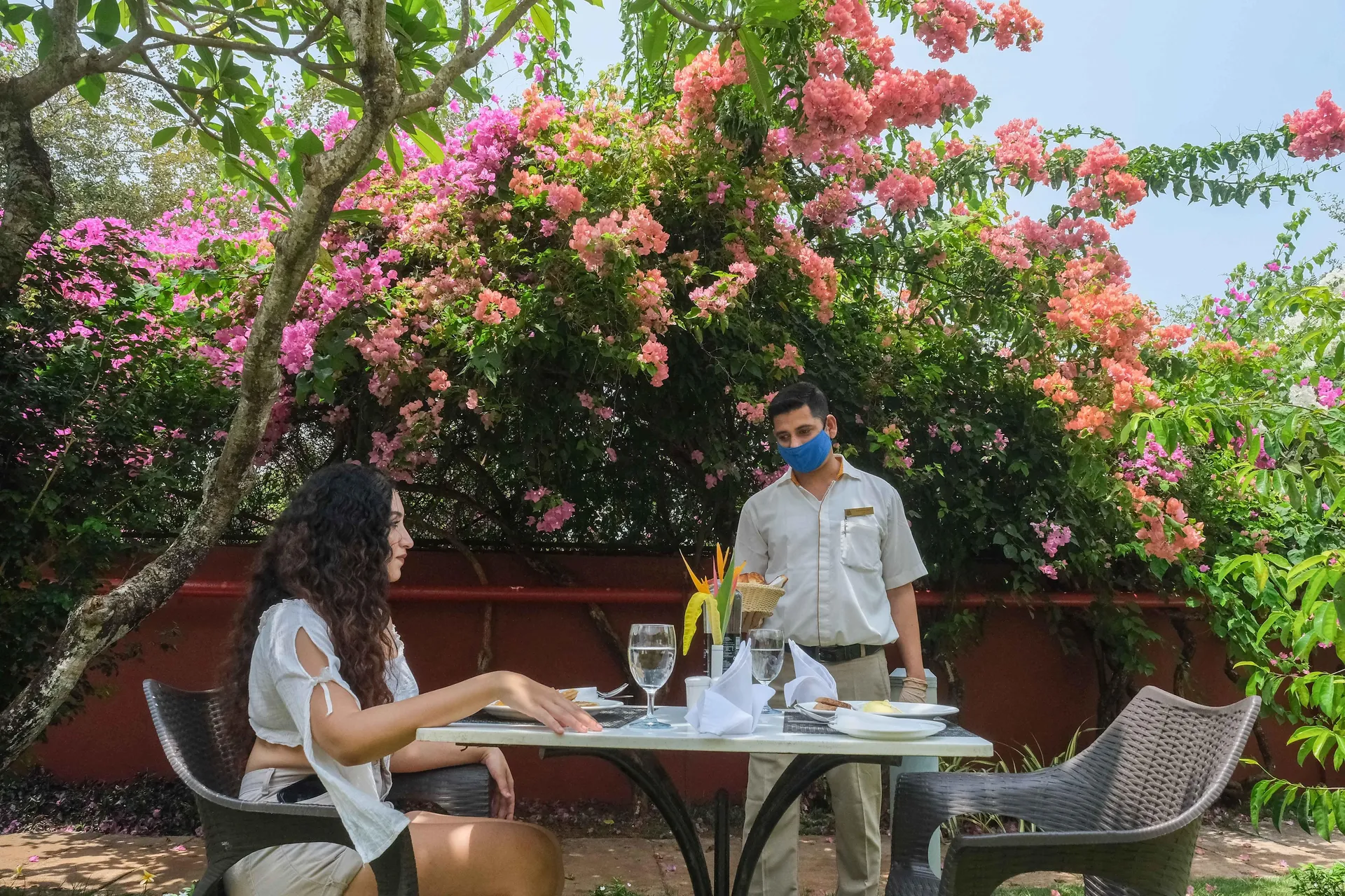 Whispering Palms Beach Resort Restaurant