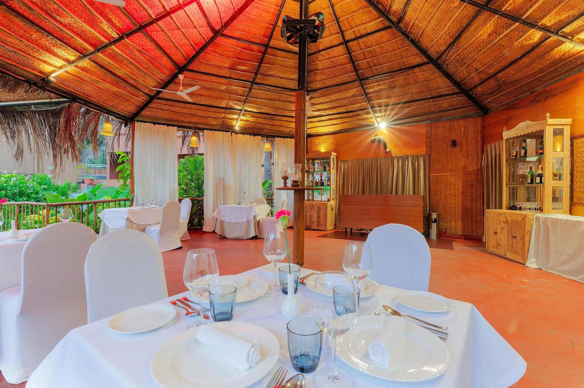 Whispering Palms Beach Resort Restaurant
