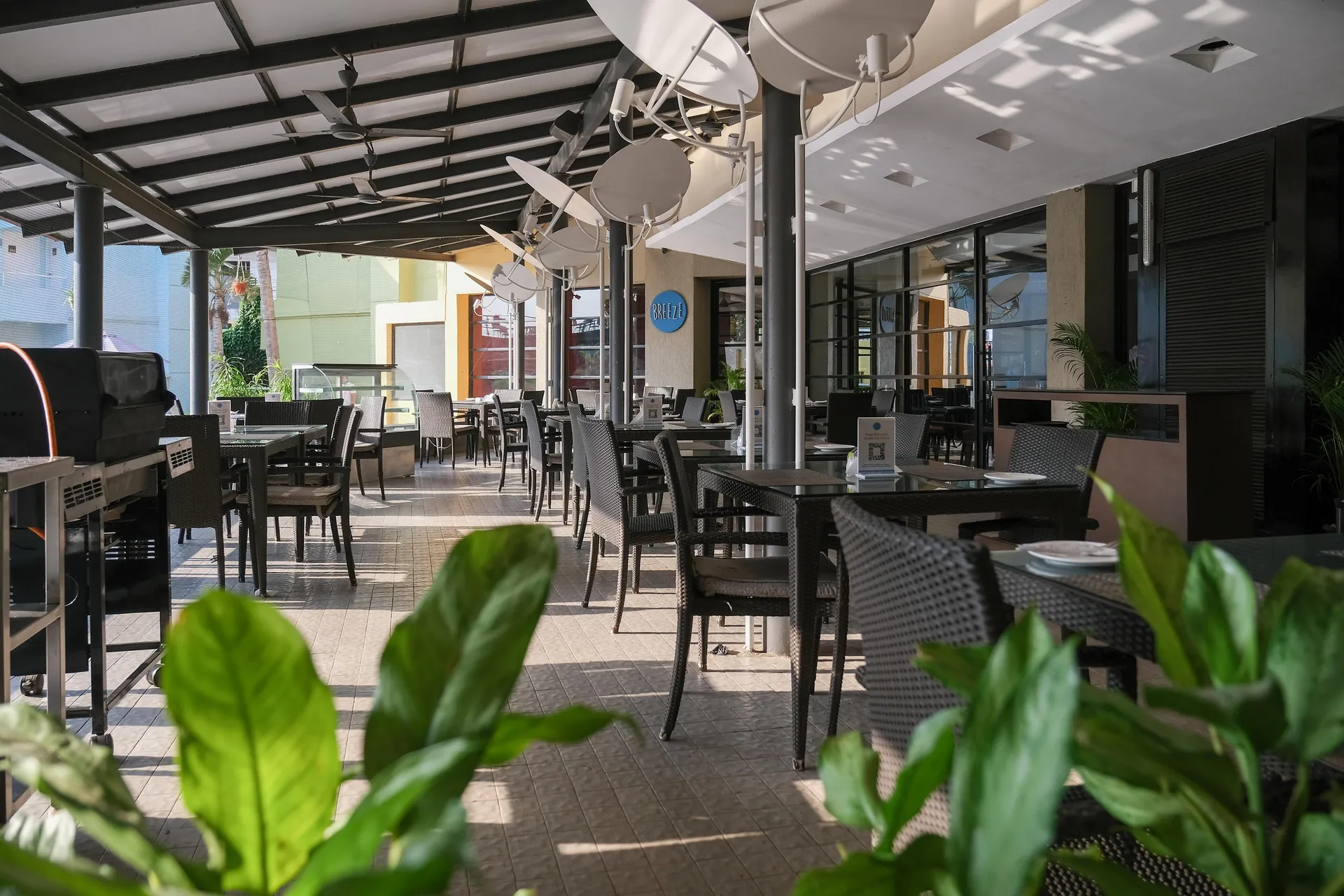 Whispering Palms Beach Resort Restaurant