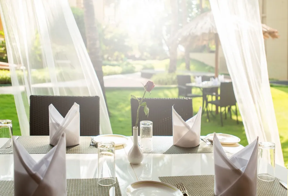 Whispering Palms Beach Resort Restaurant