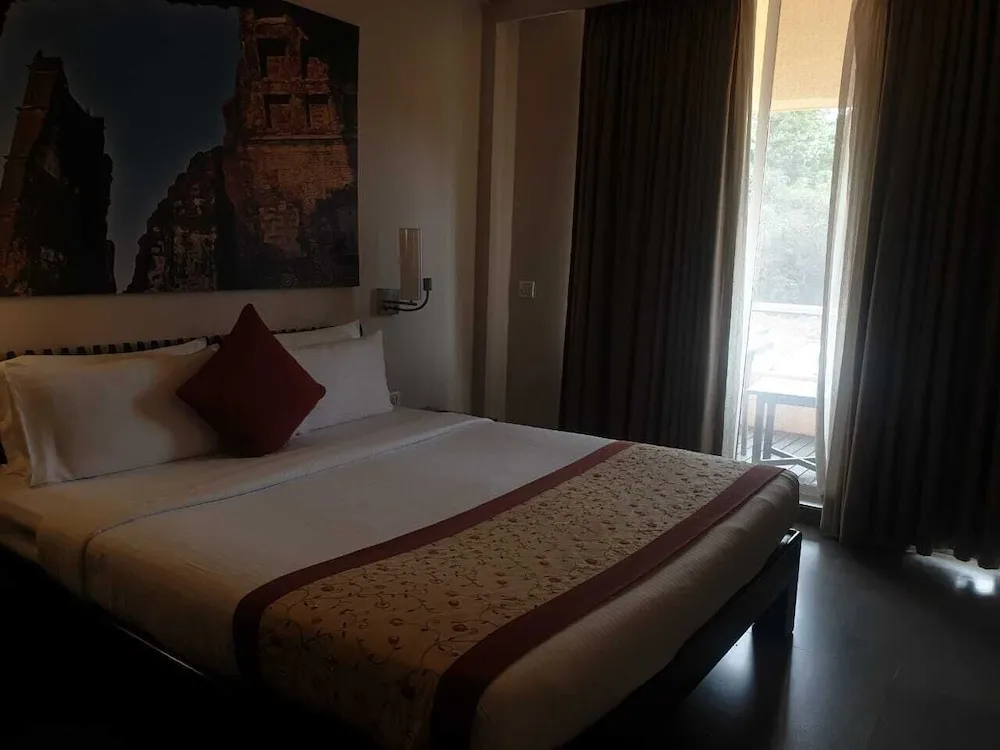 Whispering Palms Beach Resort Room