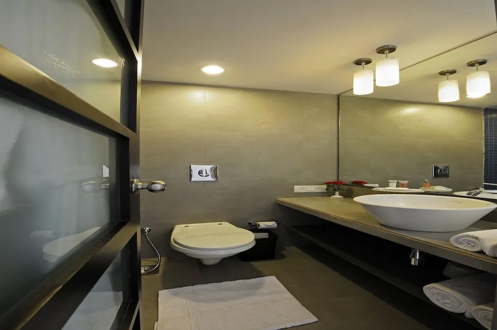 Whispering Palms Beach Resort Room