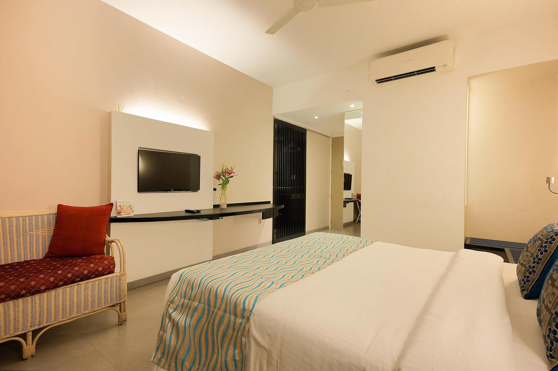 Whispering Palms Beach Resort Room