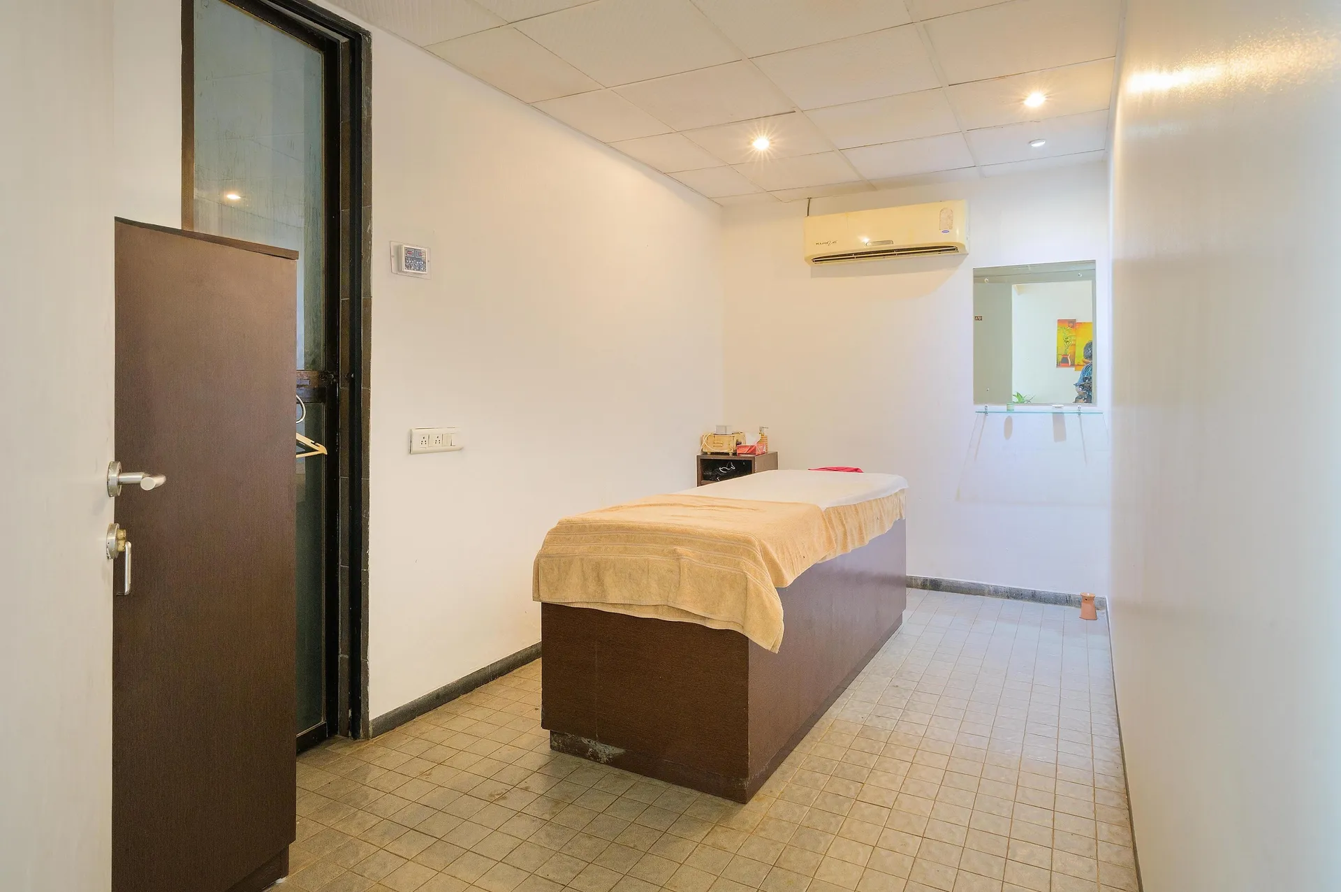 Whispering Palms Beach Resort Spa