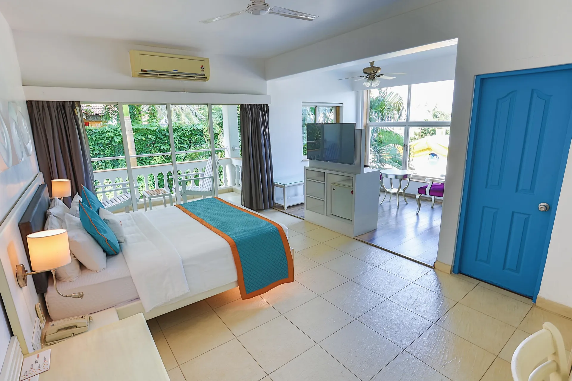 Zone Connect by The Park Calangute Room
