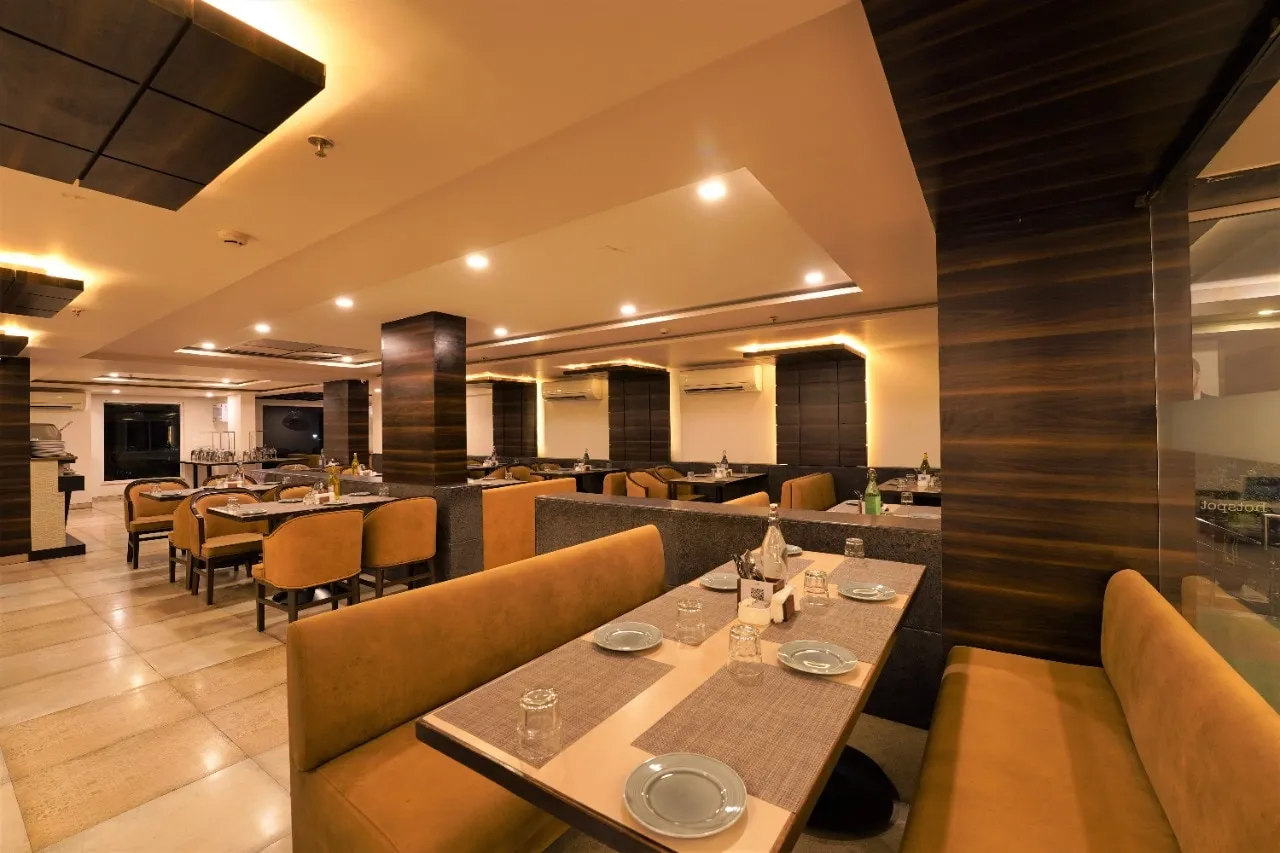 Zone Connect by The Park Parra Goa Restaurant