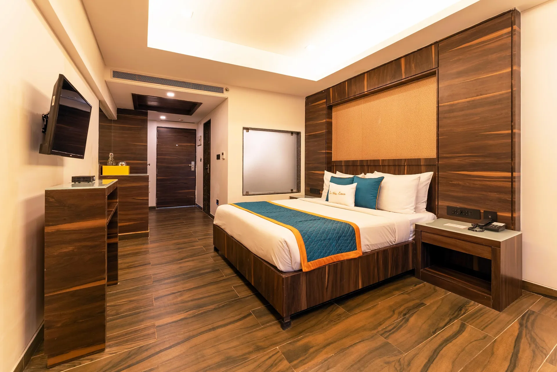 Zone Connect by The Park Parra Goa Room