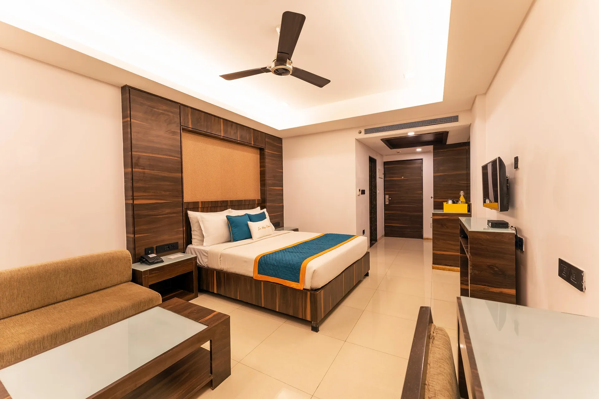 Zone Connect by The Park Parra Goa Room