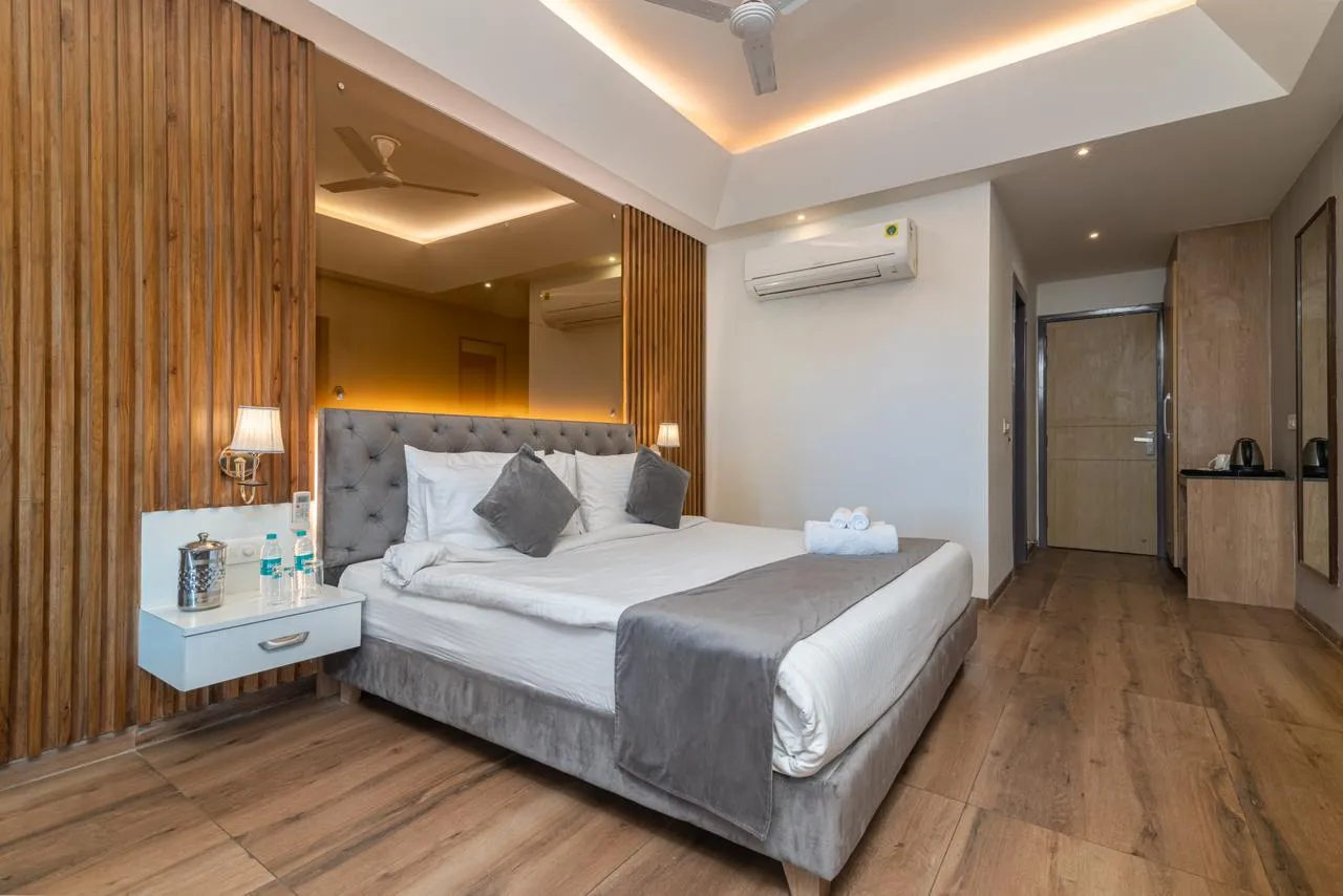 DLS Ganga Bliss Room