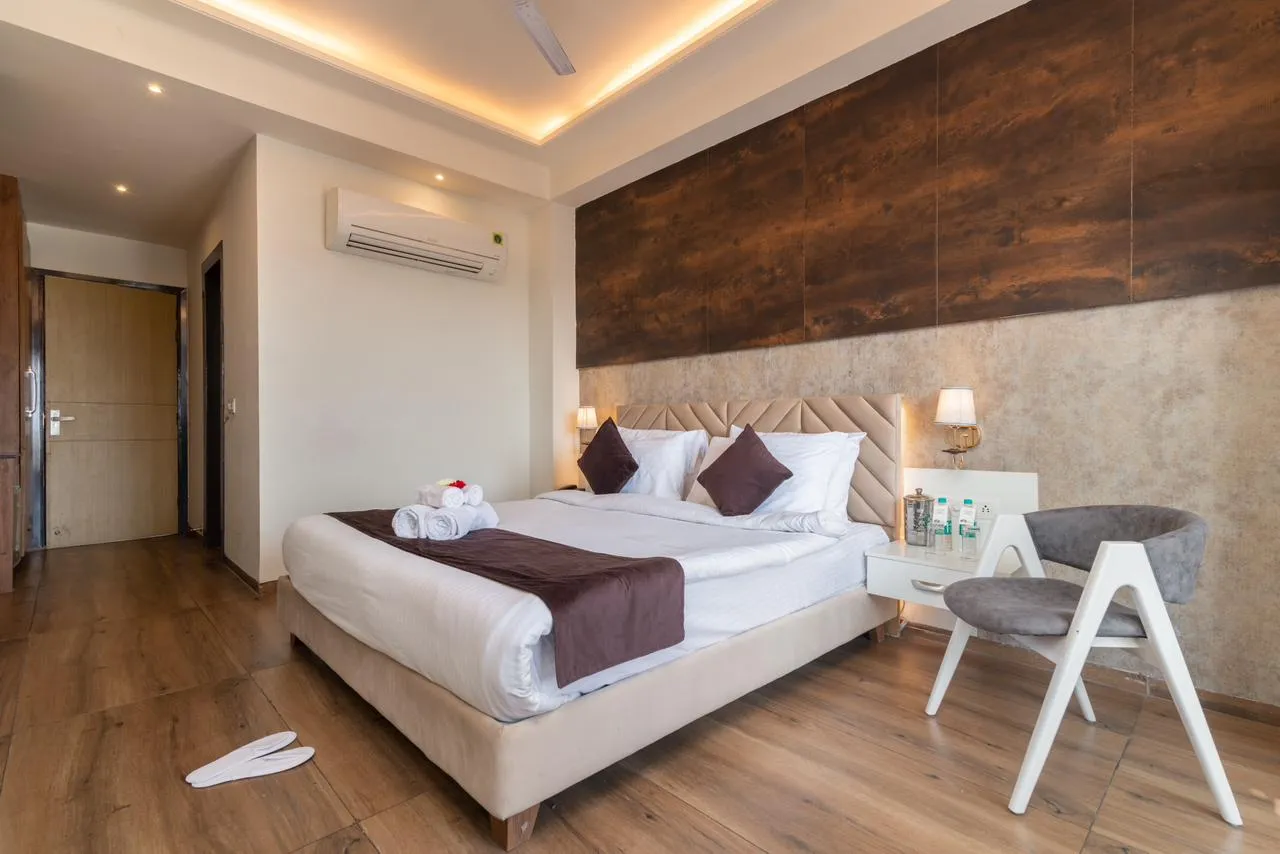 DLS Ganga Bliss Room