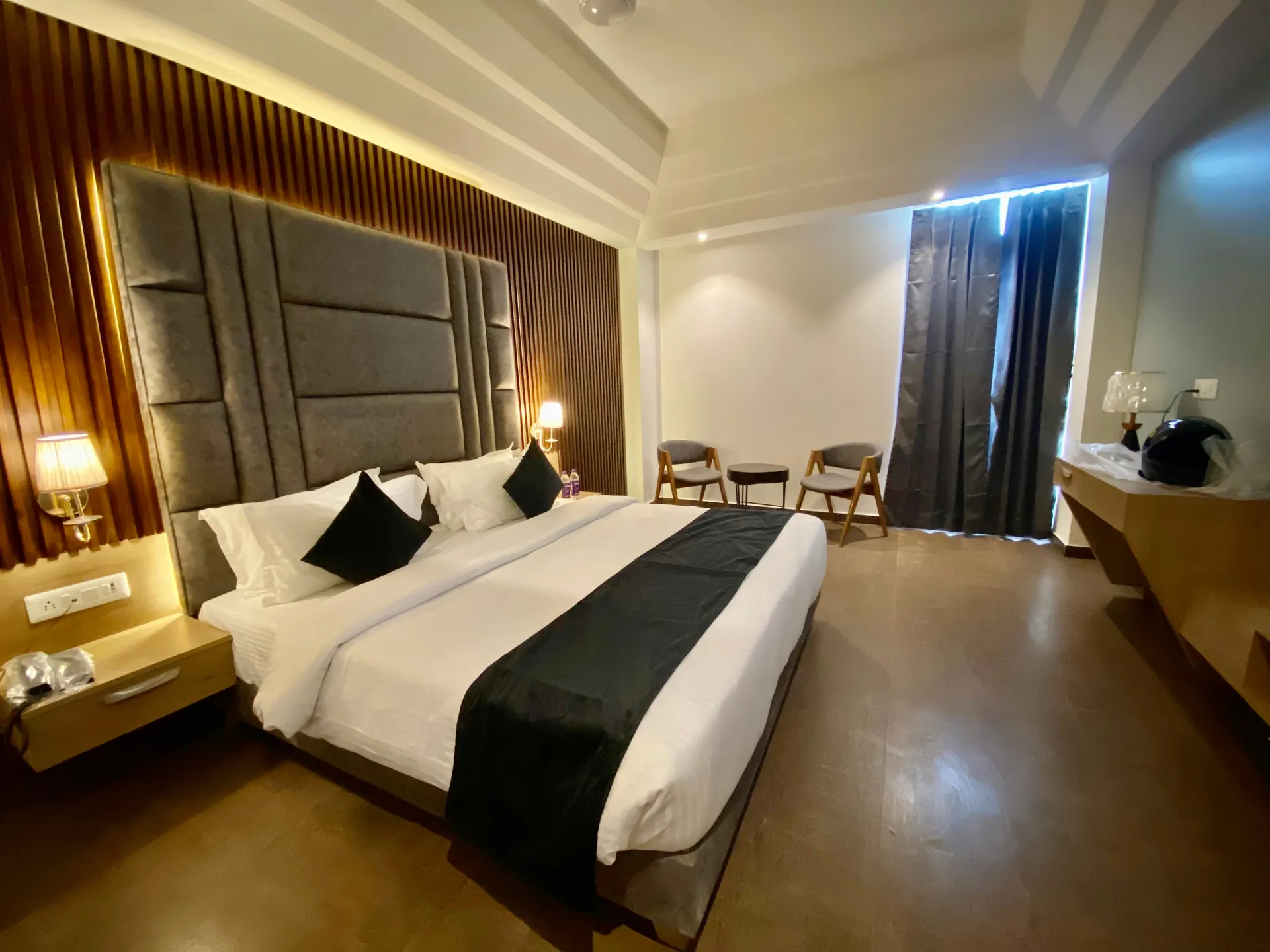 DLS Ganga Bliss Room