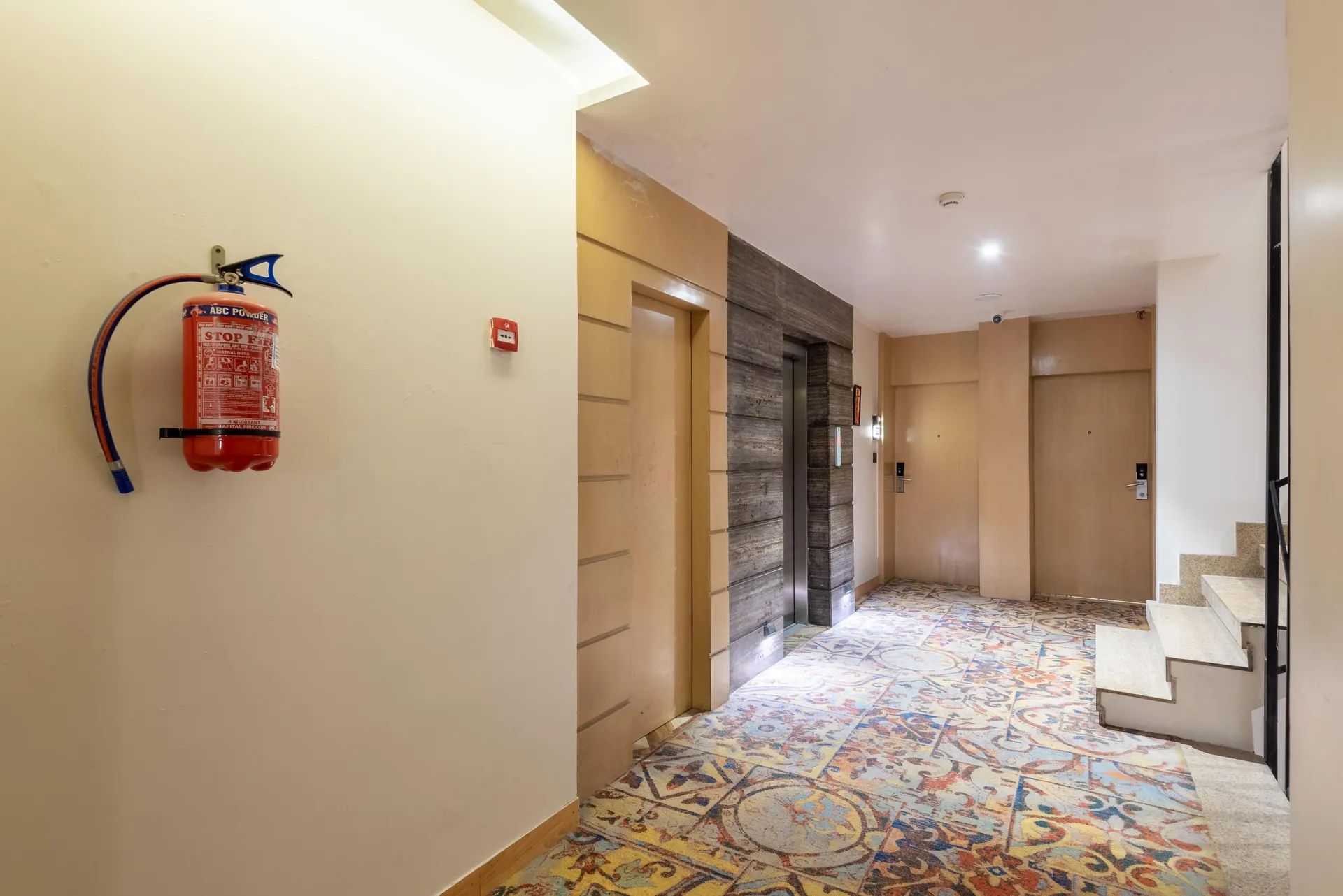 DLS Hotel Arihant Common Area