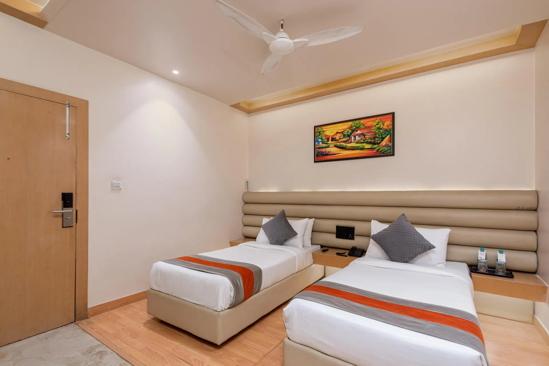 DLS Hotel Arihant Common Area