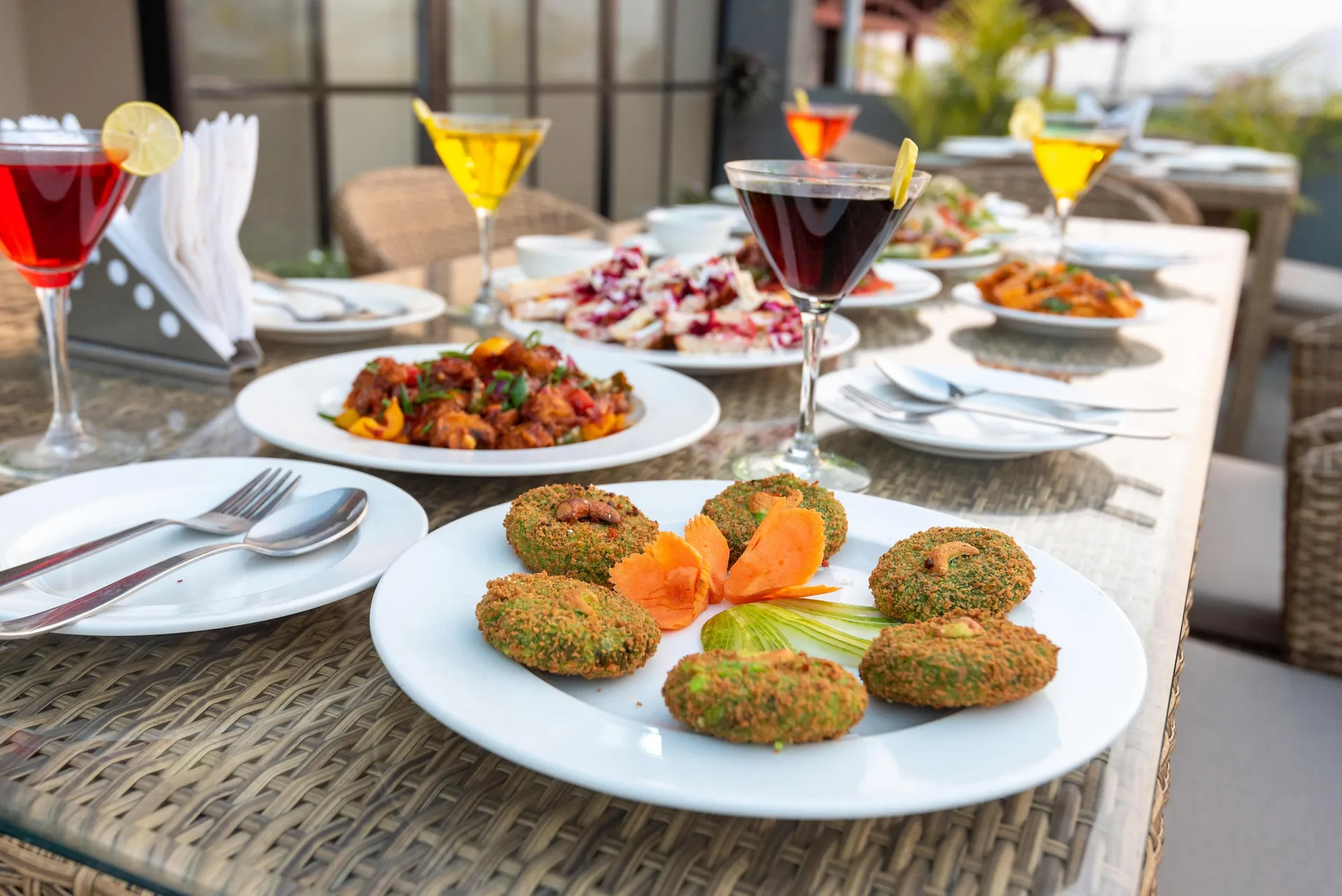 DLS Hotel Arihant Restaurant
