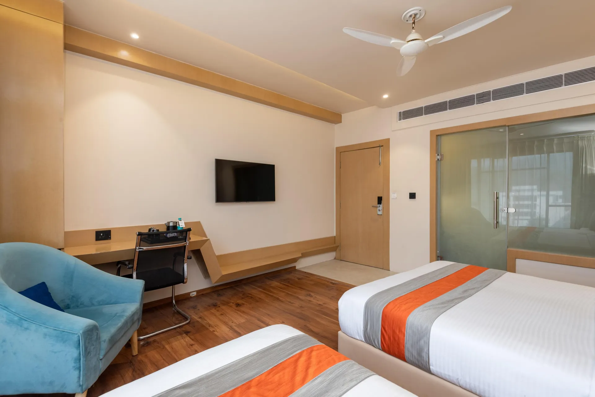 DLS Hotel Arihant Room