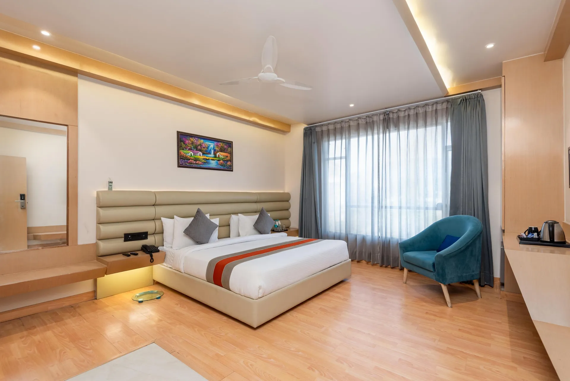 DLS Hotel Arihant Room