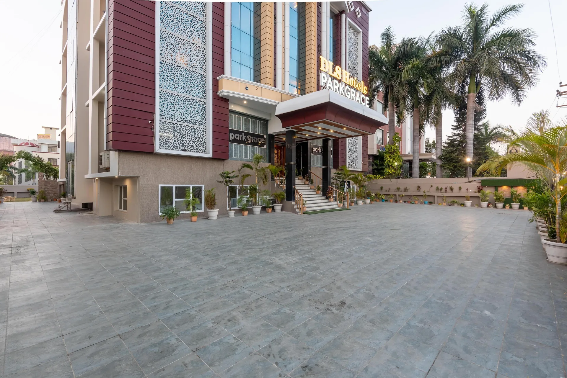 DLS Park Grace, Haridwar Parking