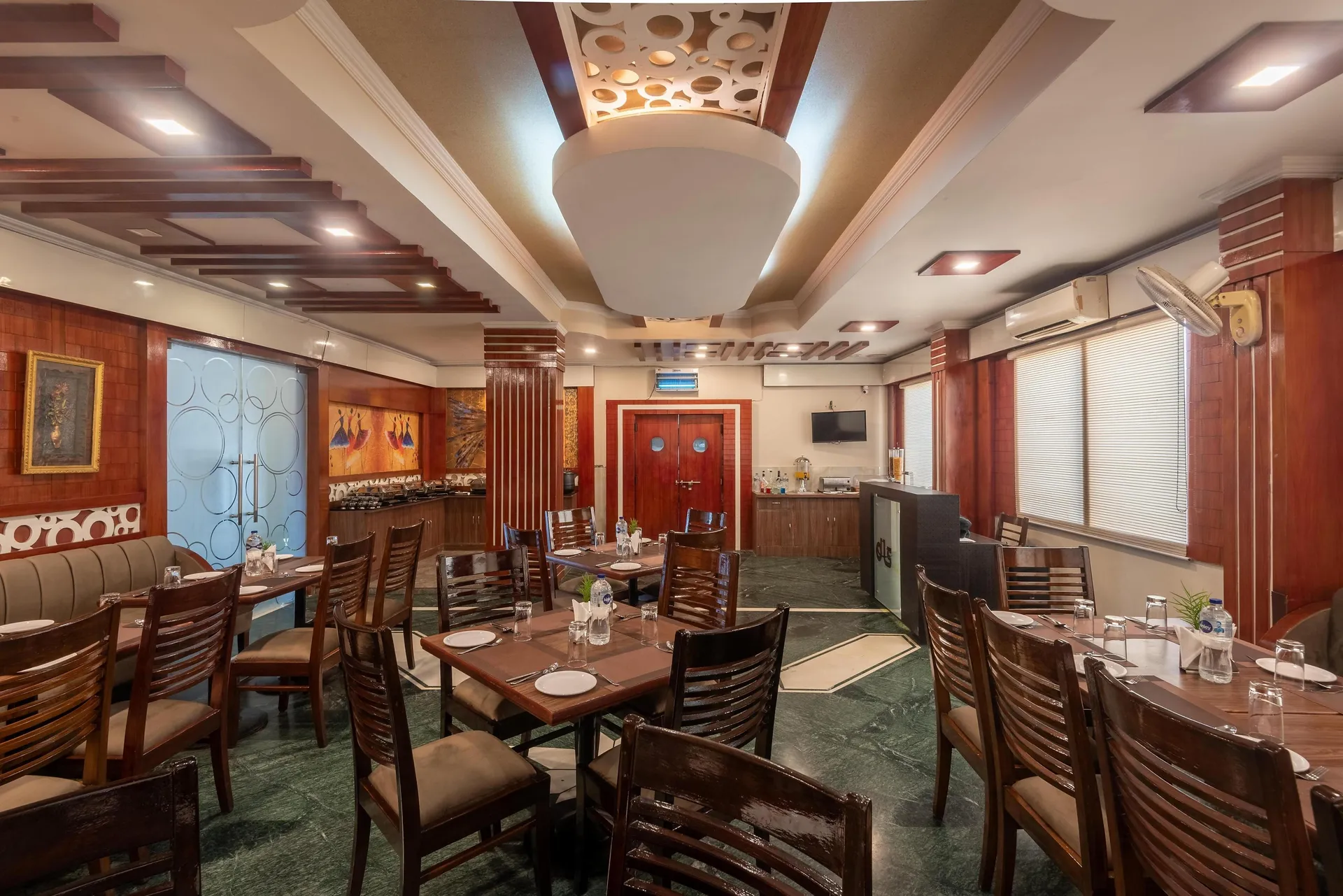 DLS Park Grace, Haridwar Restaurant