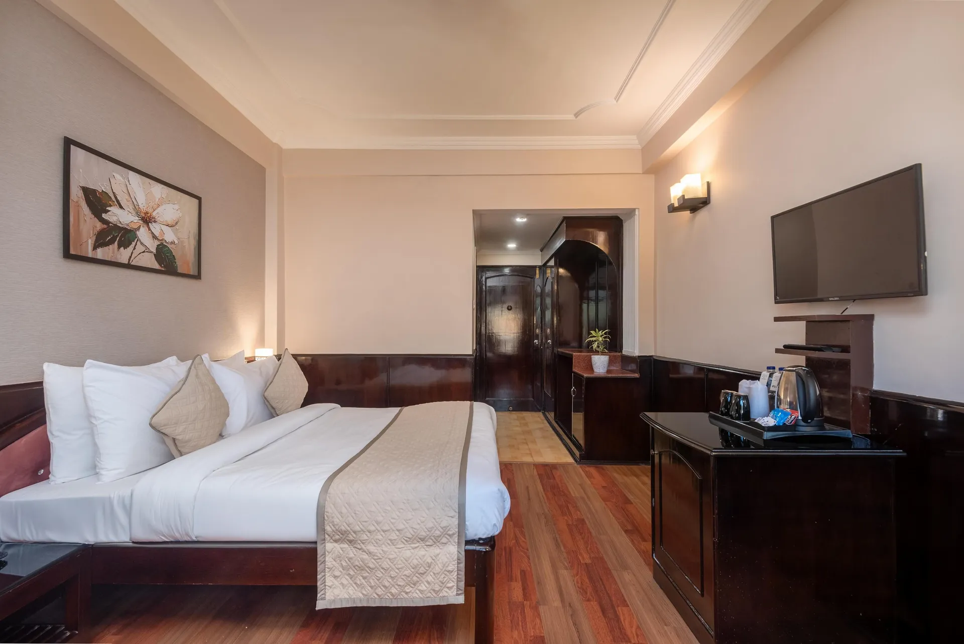 DLS Park Grace, Haridwar Room