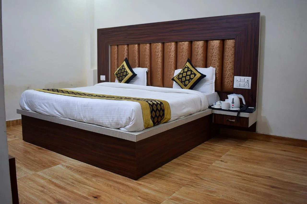 Hotel Grey Castle by Perfect Stayz Room