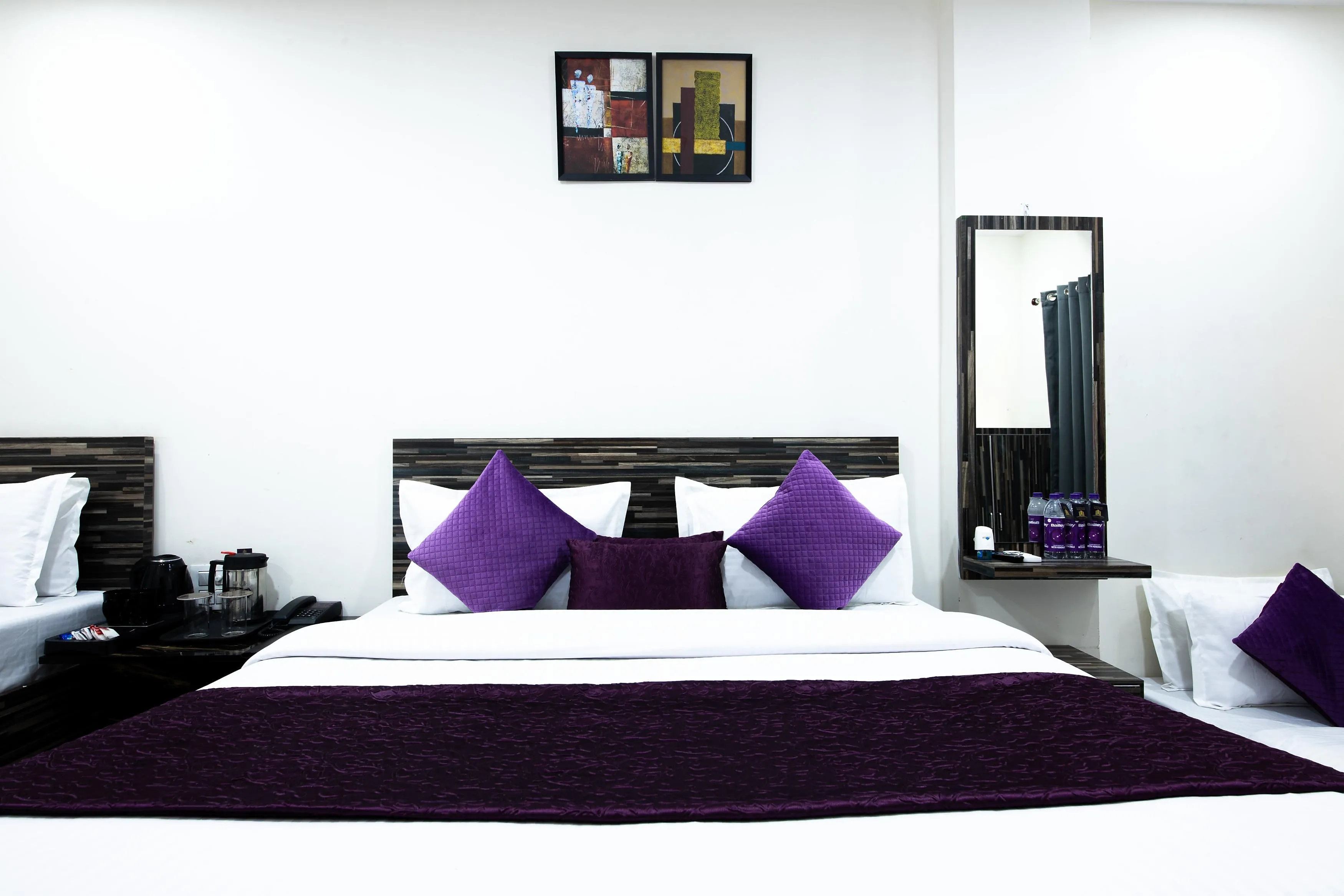 Hotel Grey Castle by Perfect Stayz Room