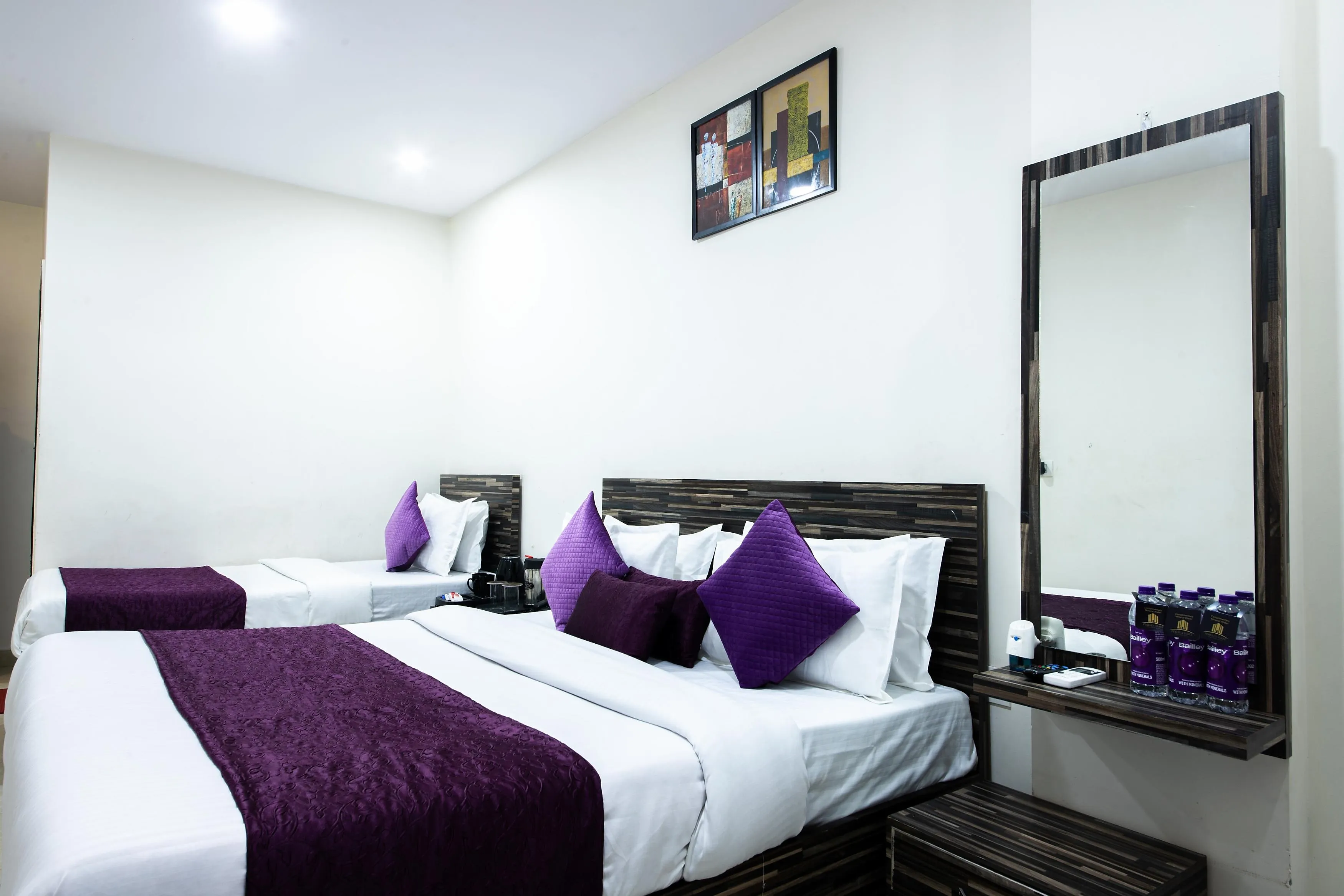 Hotel Grey Castle by Perfect Stayz Room