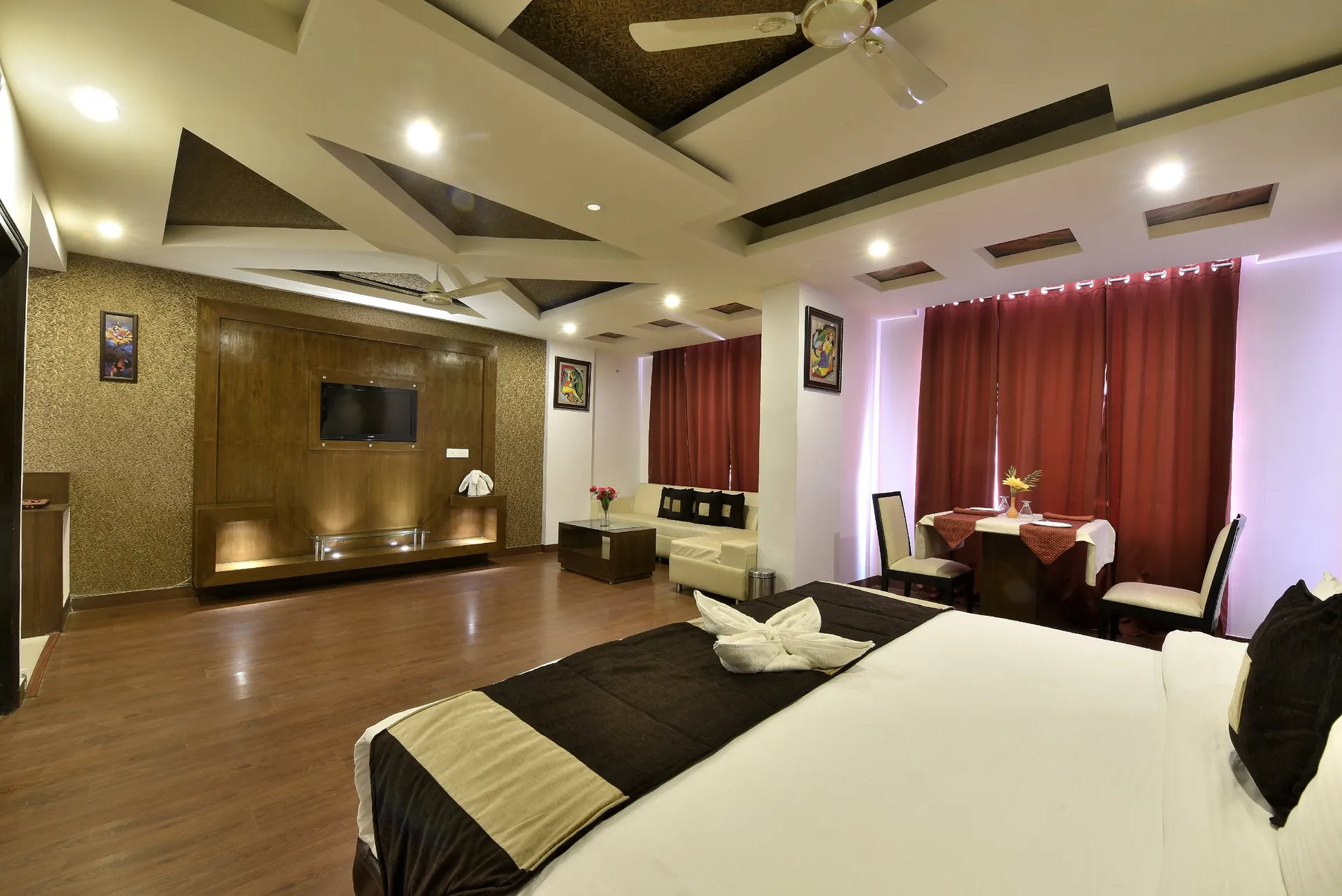 Hotel Madhuban Room