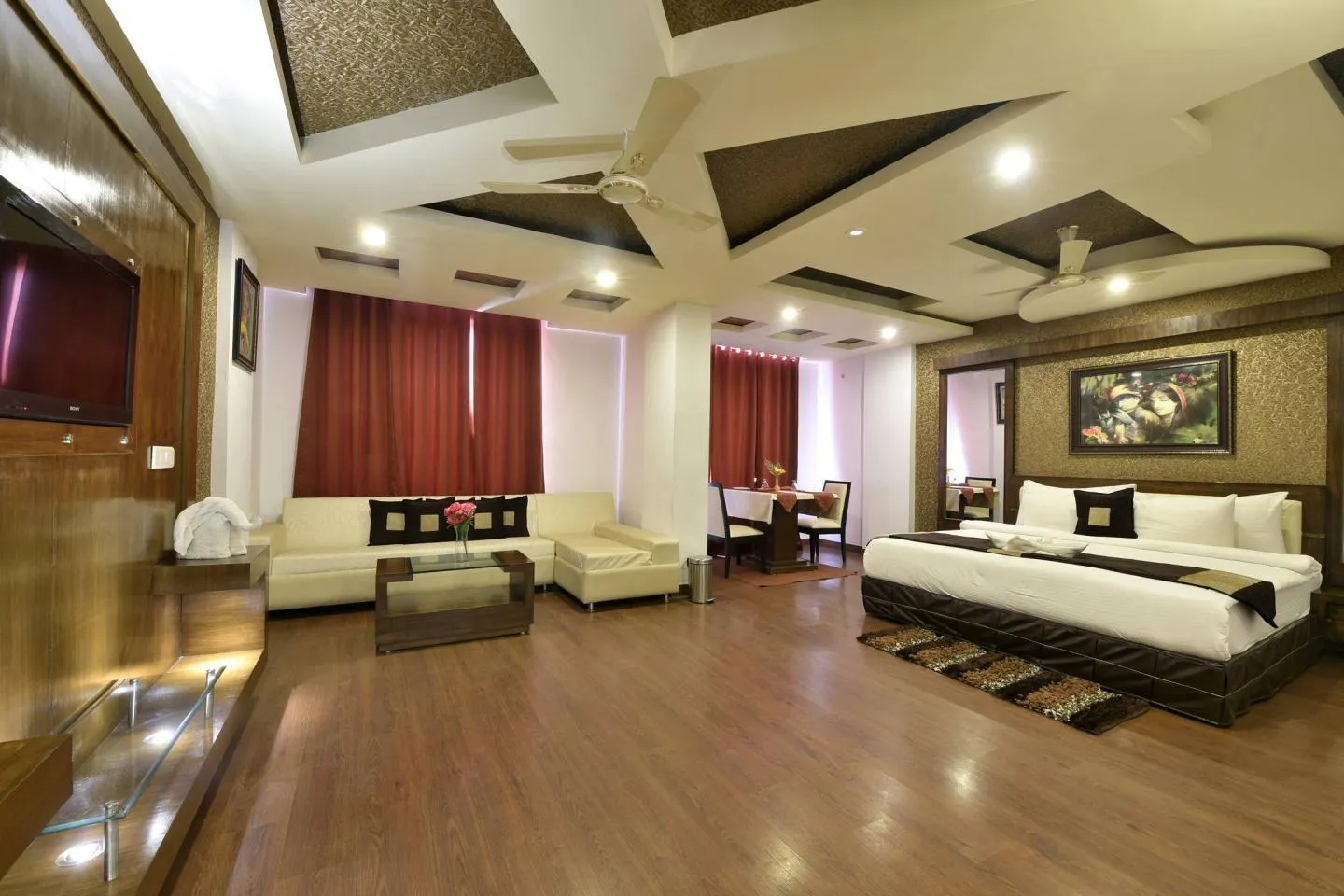 Hotel Madhuban Room