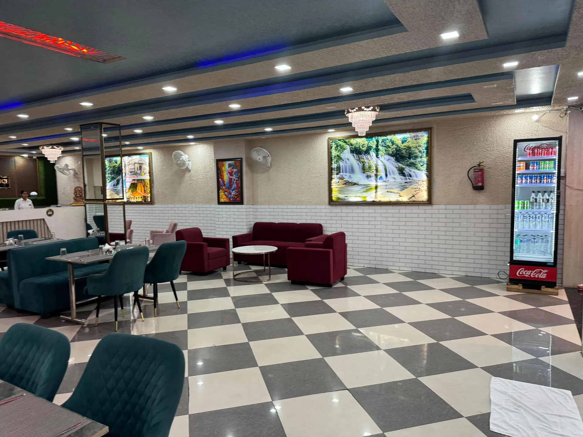Hotel Mahi Ganga Heritage by Lawrence Hotels Restaurant