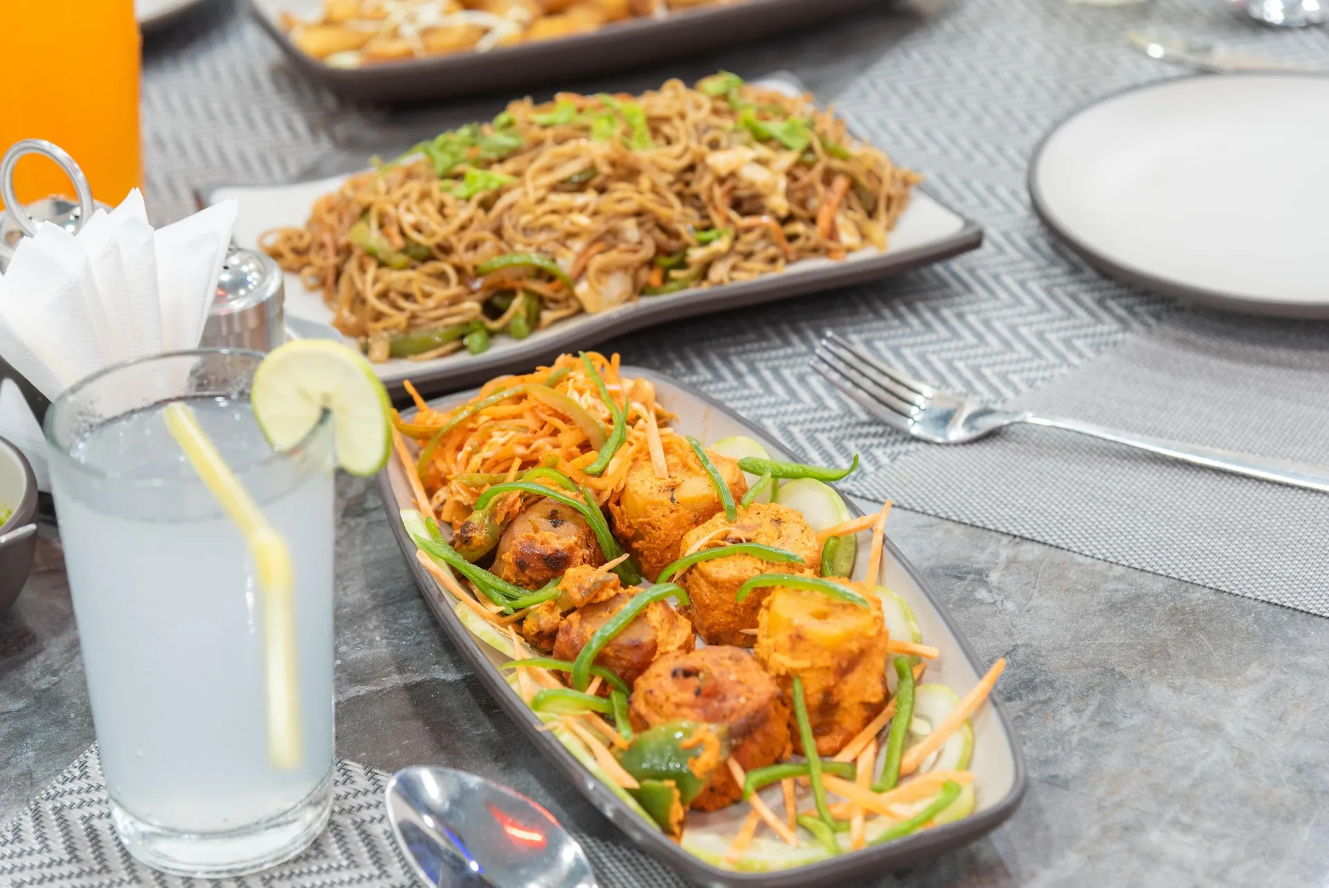 Hotel Mahi Ganga Heritage by Lawrence Hotels Restaurant