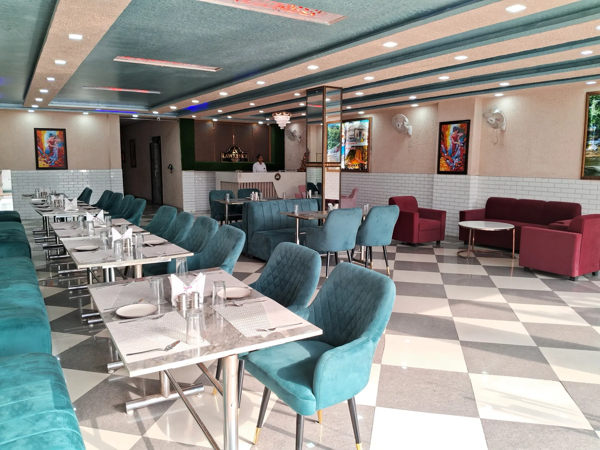 Hotel Mahi Ganga Heritage by Lawrence Hotels Restaurant