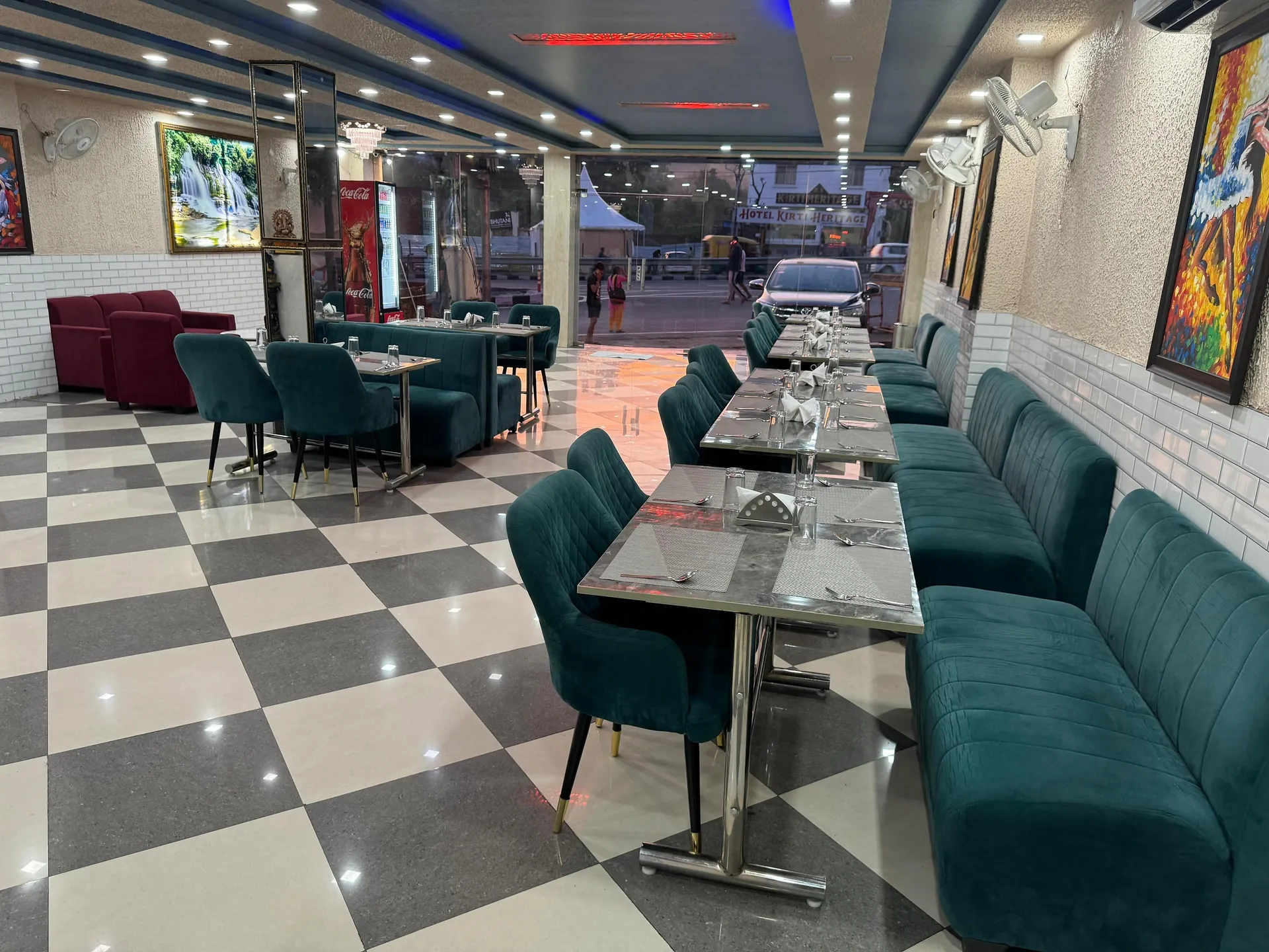 Hotel Mahi Ganga Heritage by Lawrence Hotels Restaurant