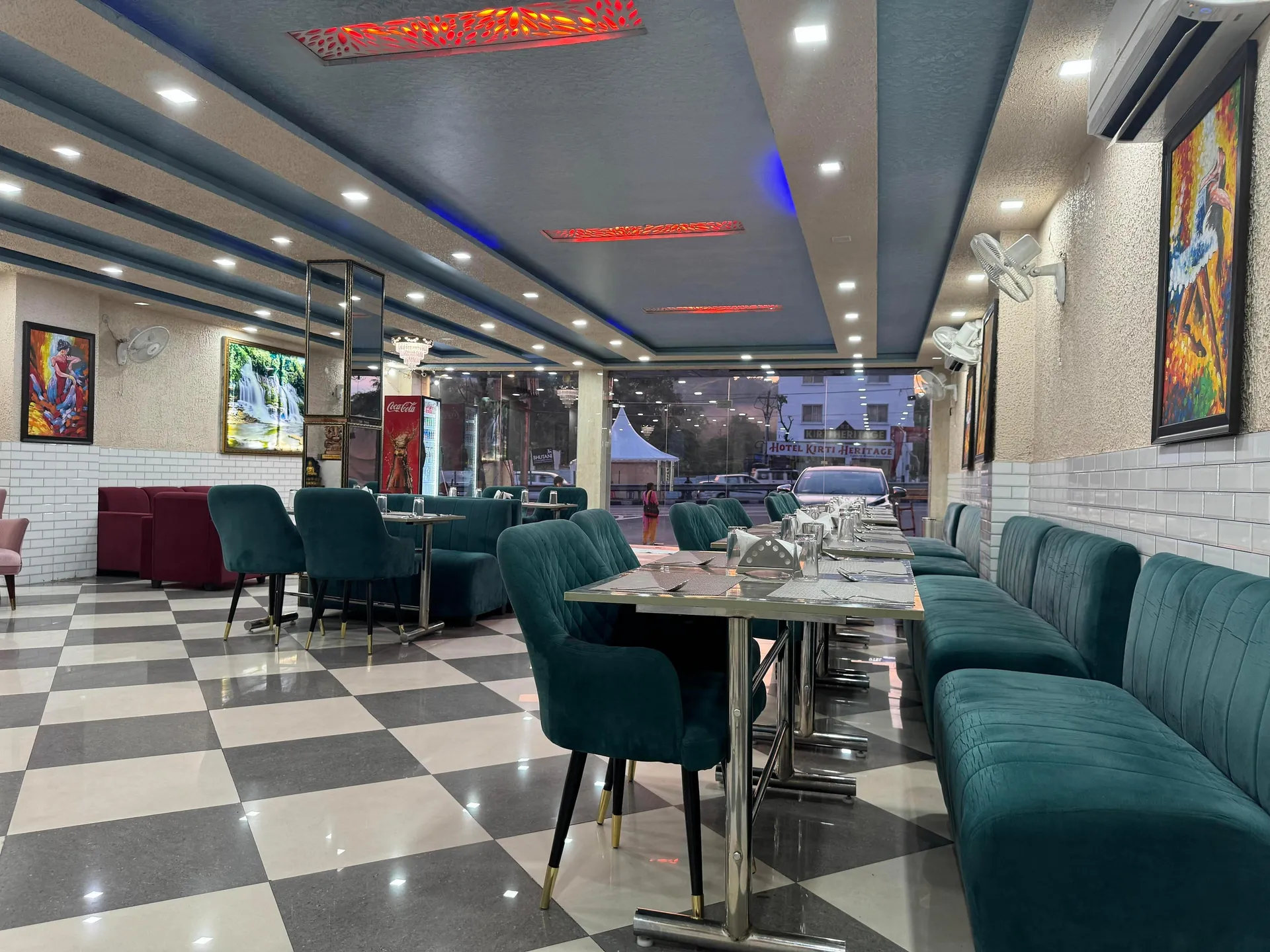 Hotel Mahi Ganga Heritage by Lawrence Hotels Restaurant