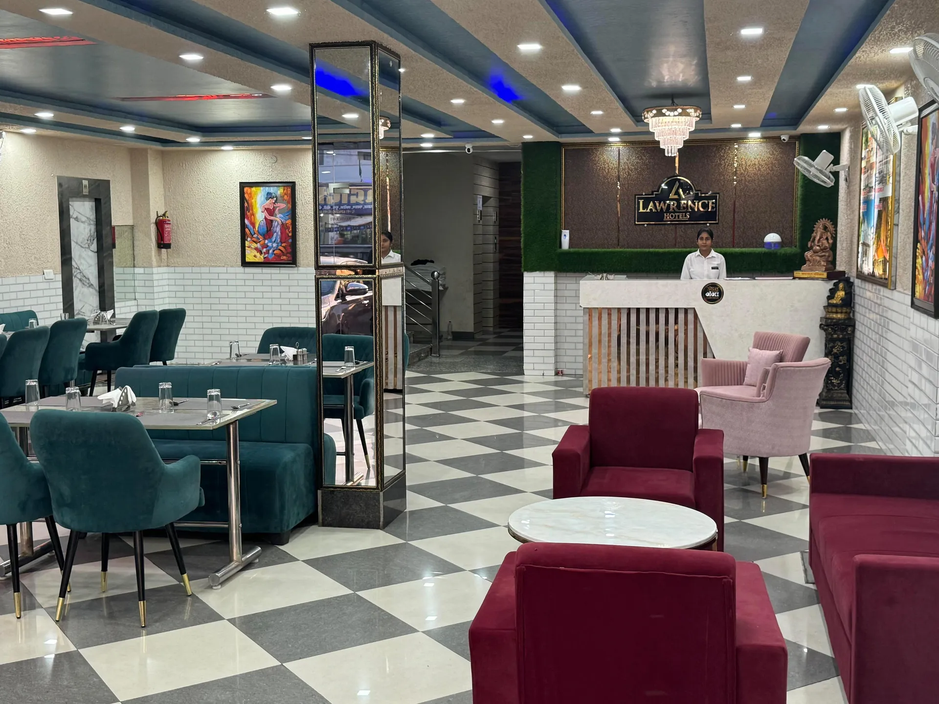 Hotel Mahi Ganga Heritage by Lawrence Hotels Restaurant
