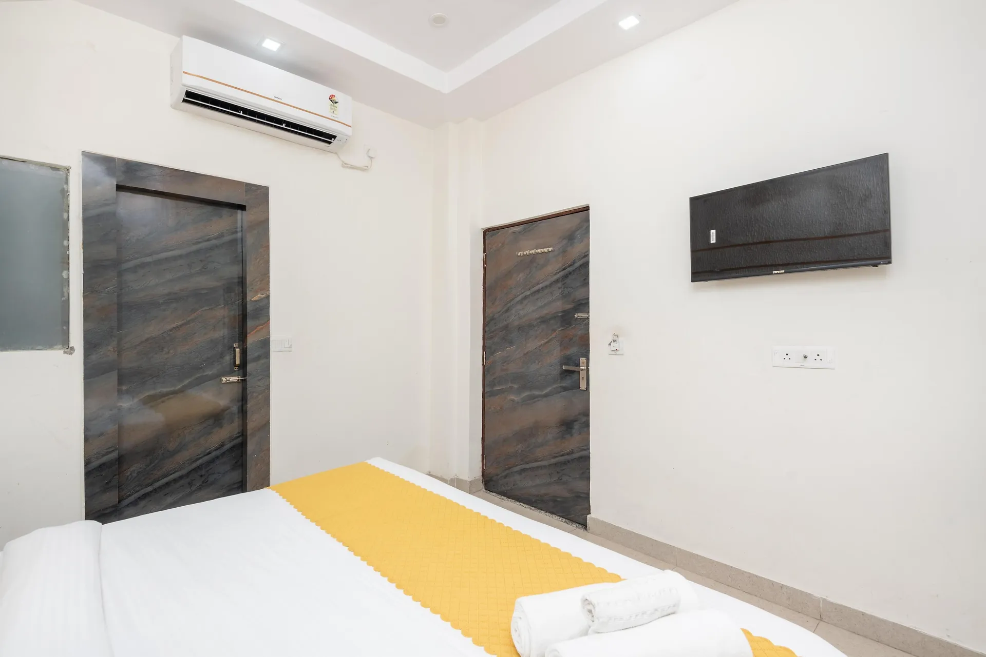 Hotel Mahi Ganga Heritage by Lawrence Hotels Room