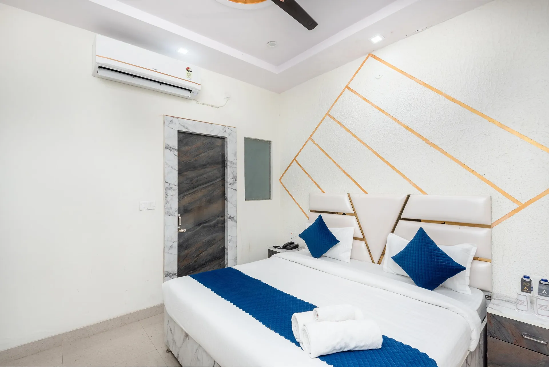 Hotel Mahi Ganga Heritage by Lawrence Hotels Room