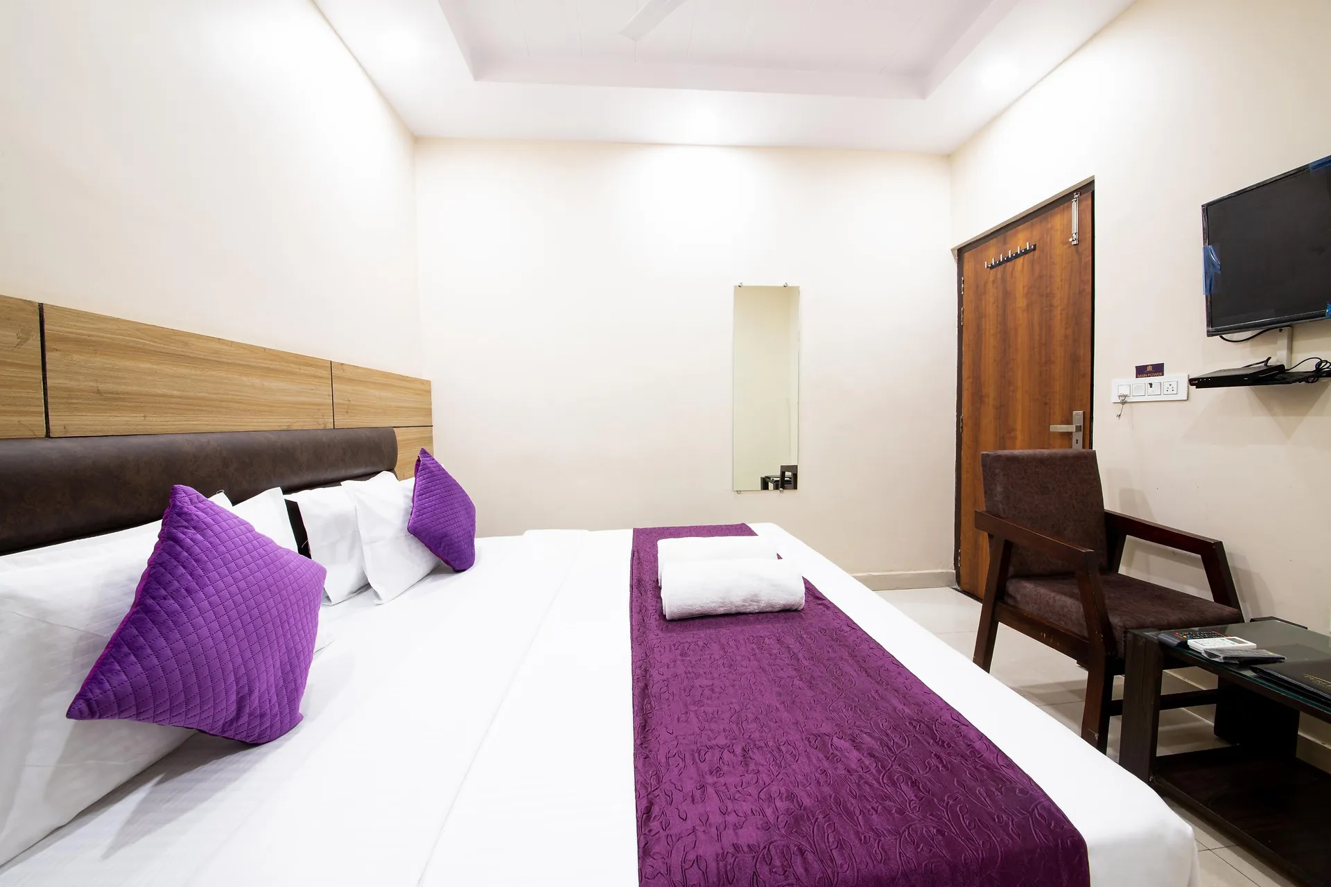 Perfectstayz  Dwarkesh near Haridwar Railway Station Room
