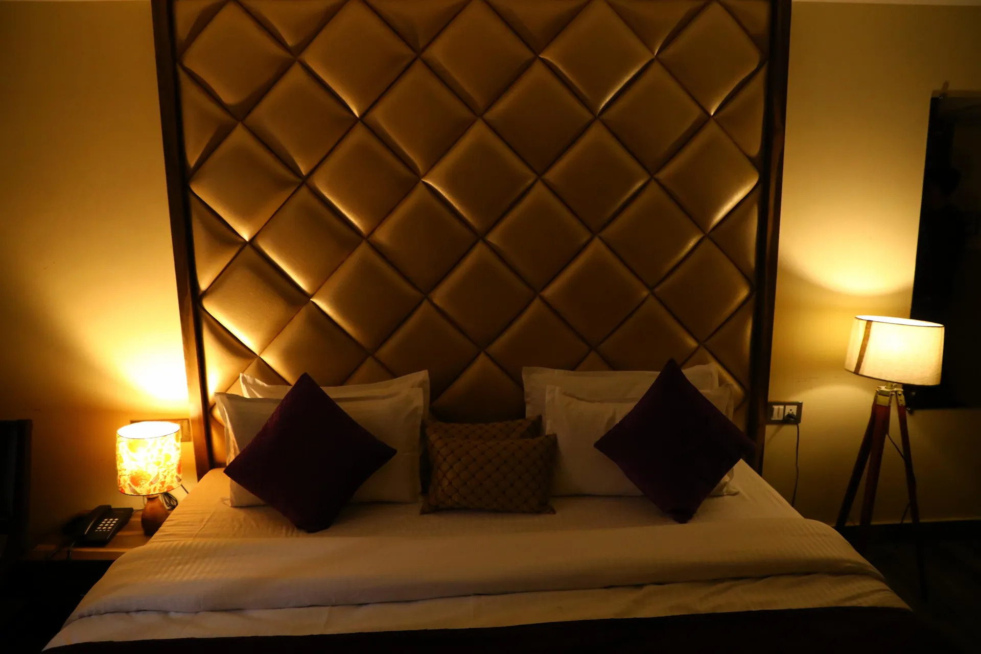 Perfectstayz Premium @ Harkipauri Road Room