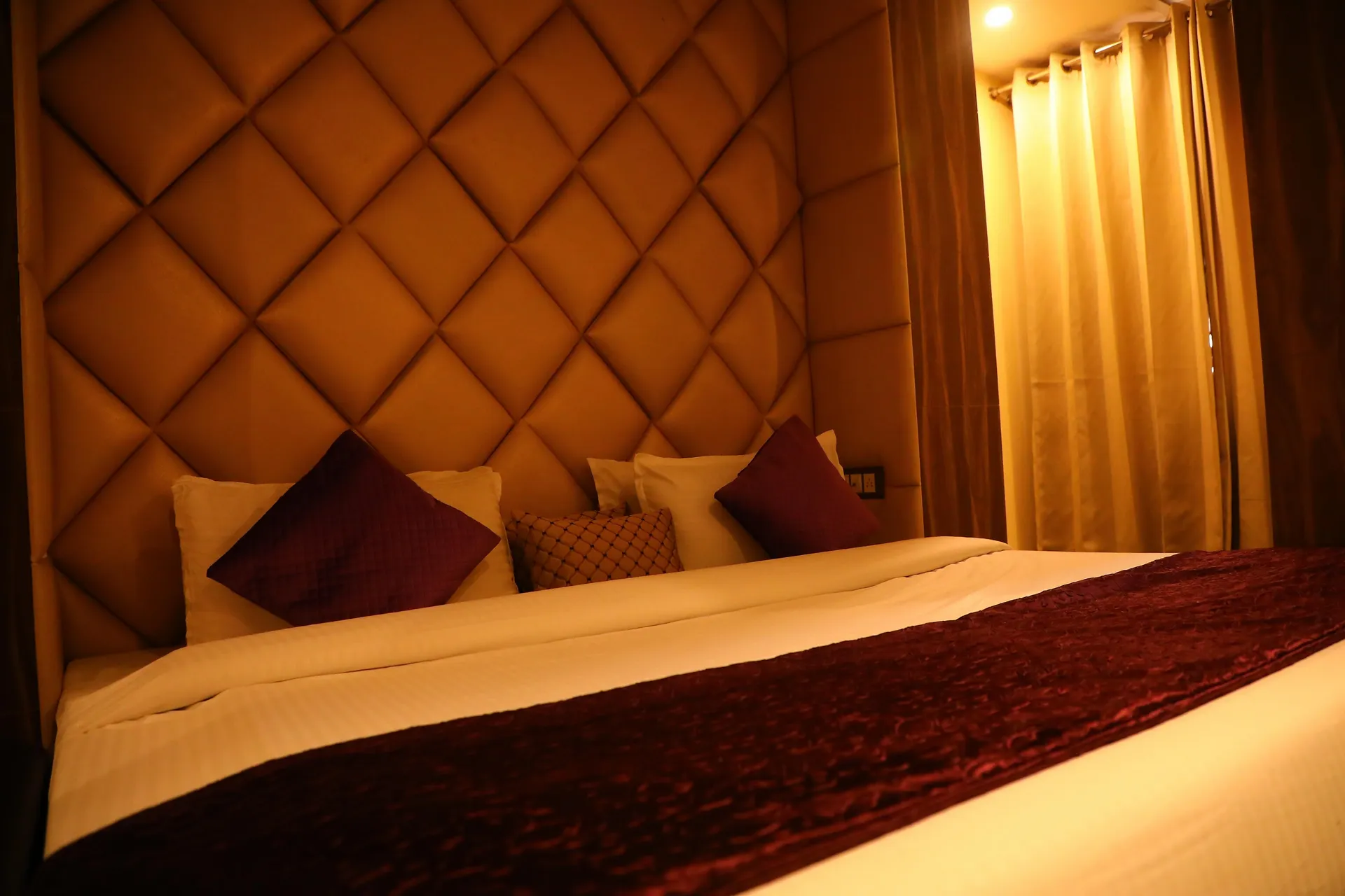 Perfectstayz Premium @ Harkipauri Road Room