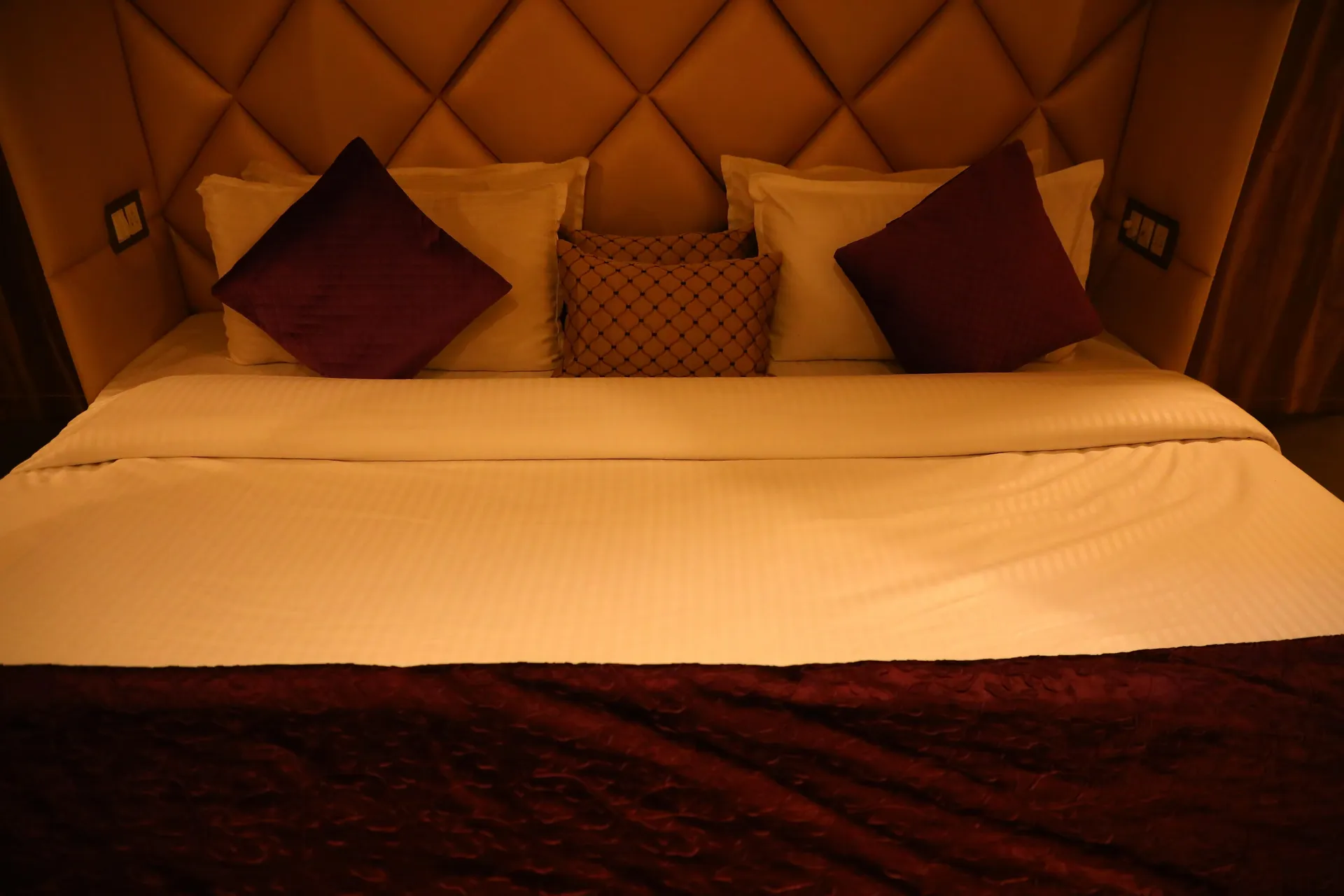 Perfectstayz Premium @ Harkipauri Road Room