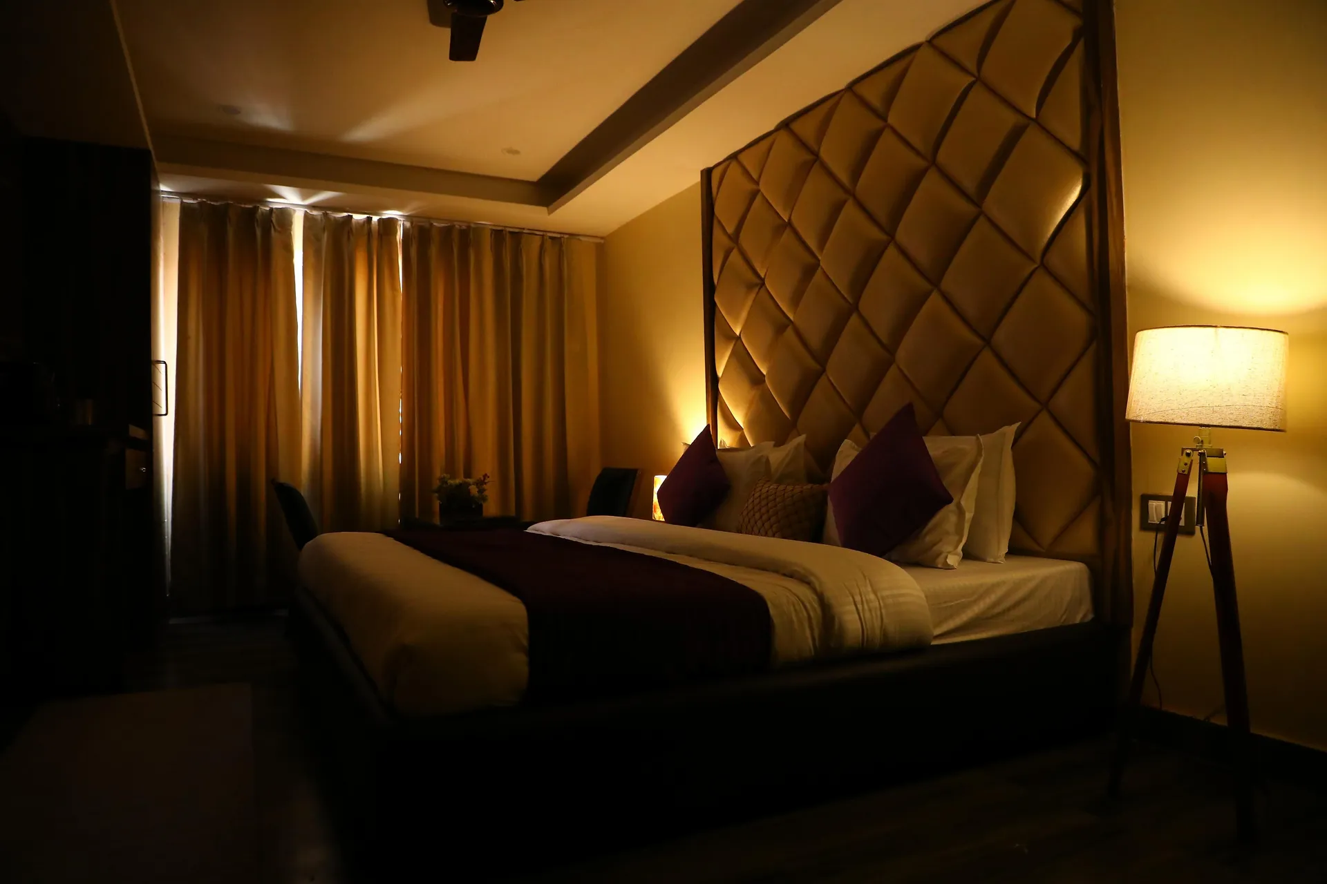Perfectstayz Premium @ Harkipauri Road Room