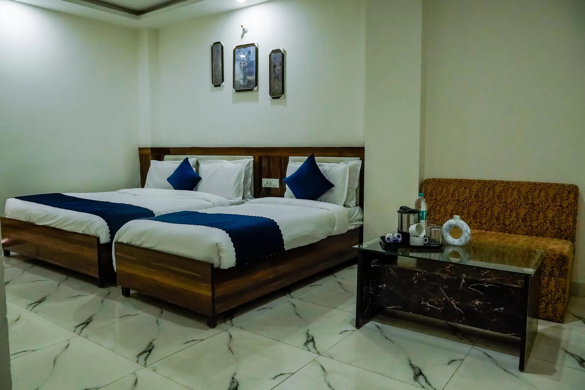 ROYAL CENTRAL HARIDWAR Room