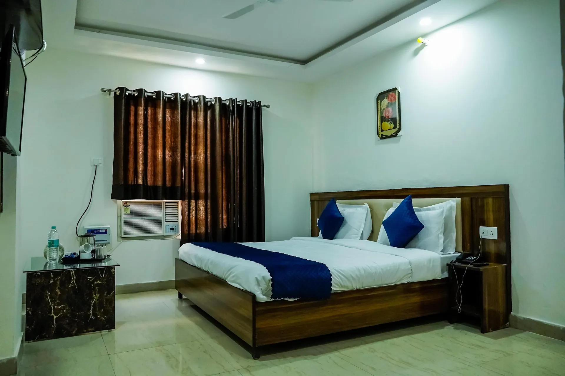 ROYAL CENTRAL HARIDWAR Room