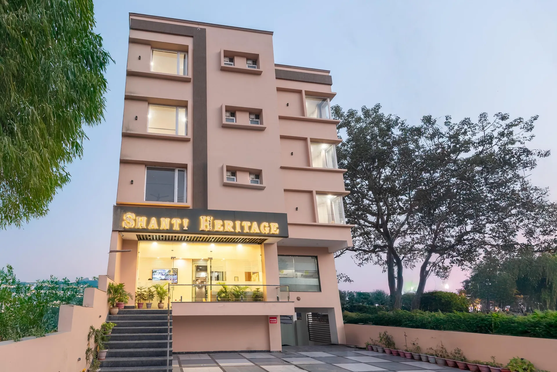 Shanti Heritage by Lawrence Hotels Facade