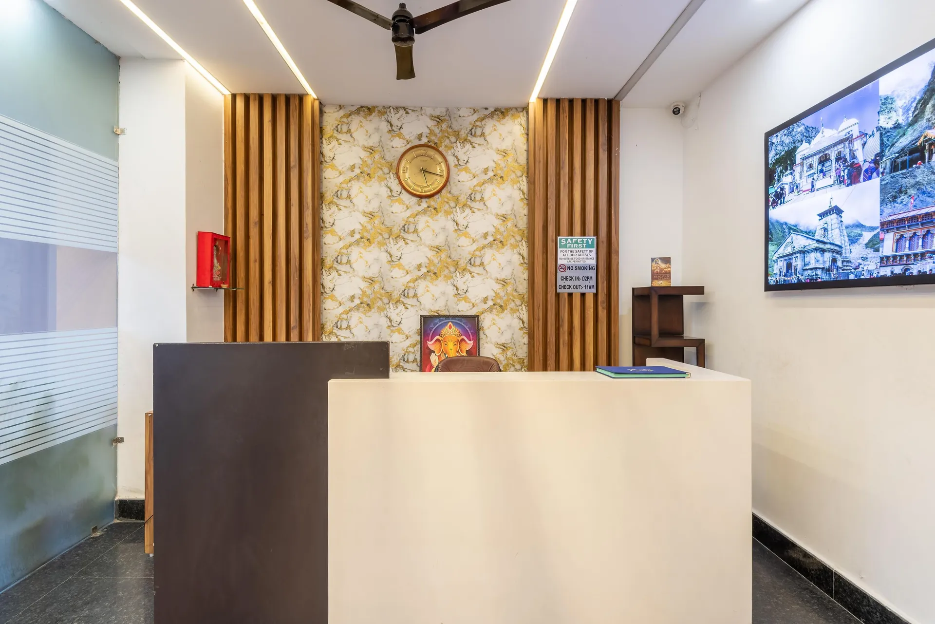 Shanti Heritage by Lawrence Hotels Reception
